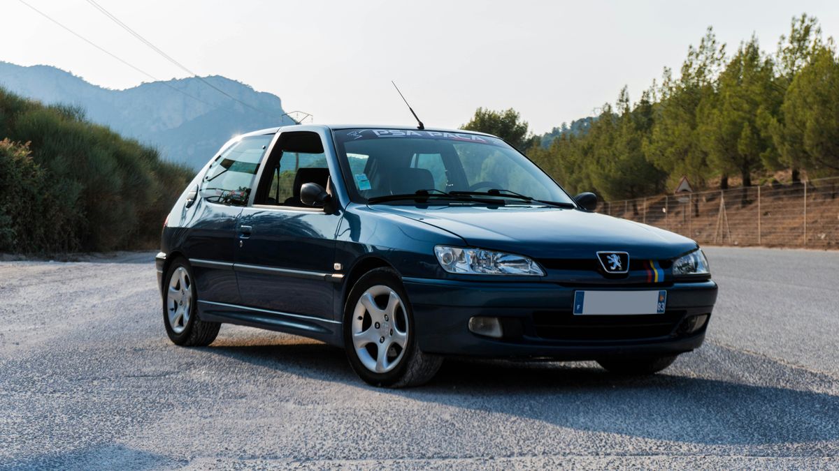 Peugeot 306